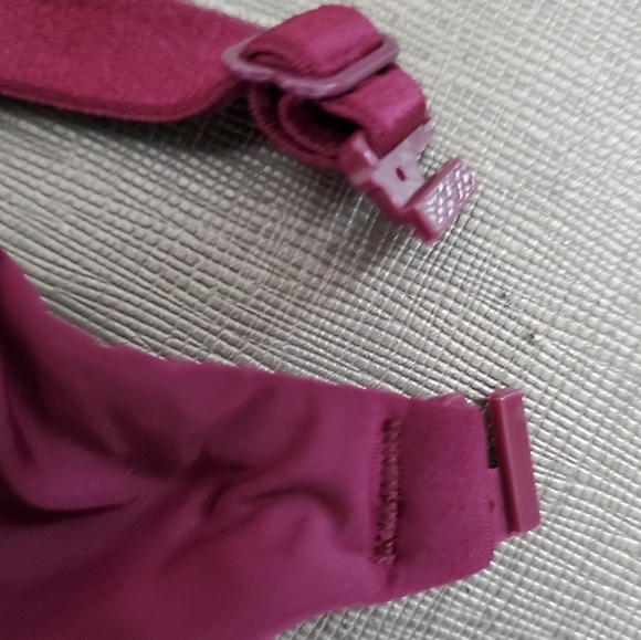 Victoria Secrect T-Shirt Demi Bra 34D - Picture 6 of 10